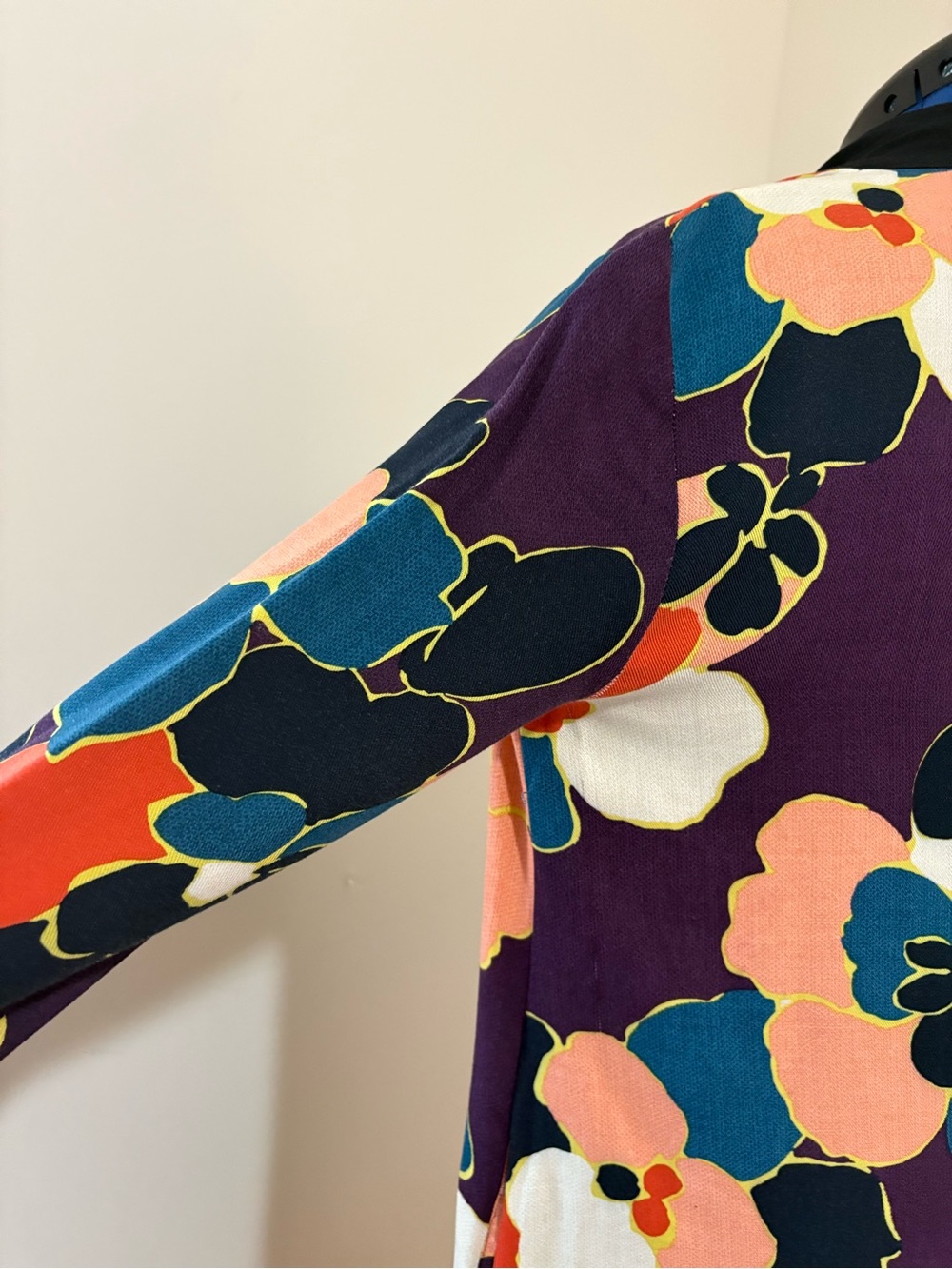Floral Kimono Style Duster/Jacket with Contrast Trim BCBGeneration - Picture 9 of 10
